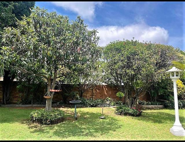 3 BEDROOM HOUSE FOR SALE IN LIBRADENE